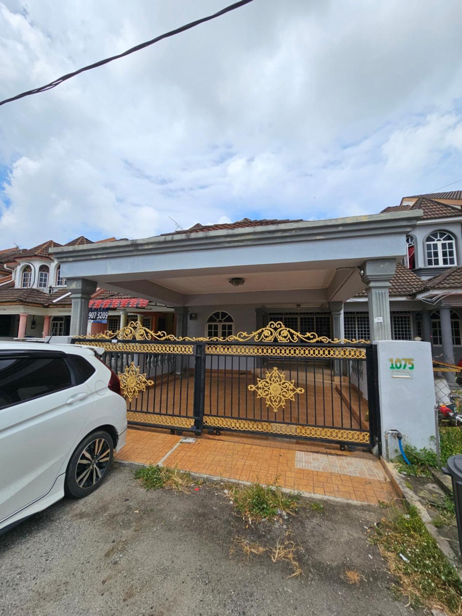 Ruhani Homestay 3 Kb - 4 Bedroom Fully Airconditioned With Wifi & Netflix Kota Bharu Exterior foto