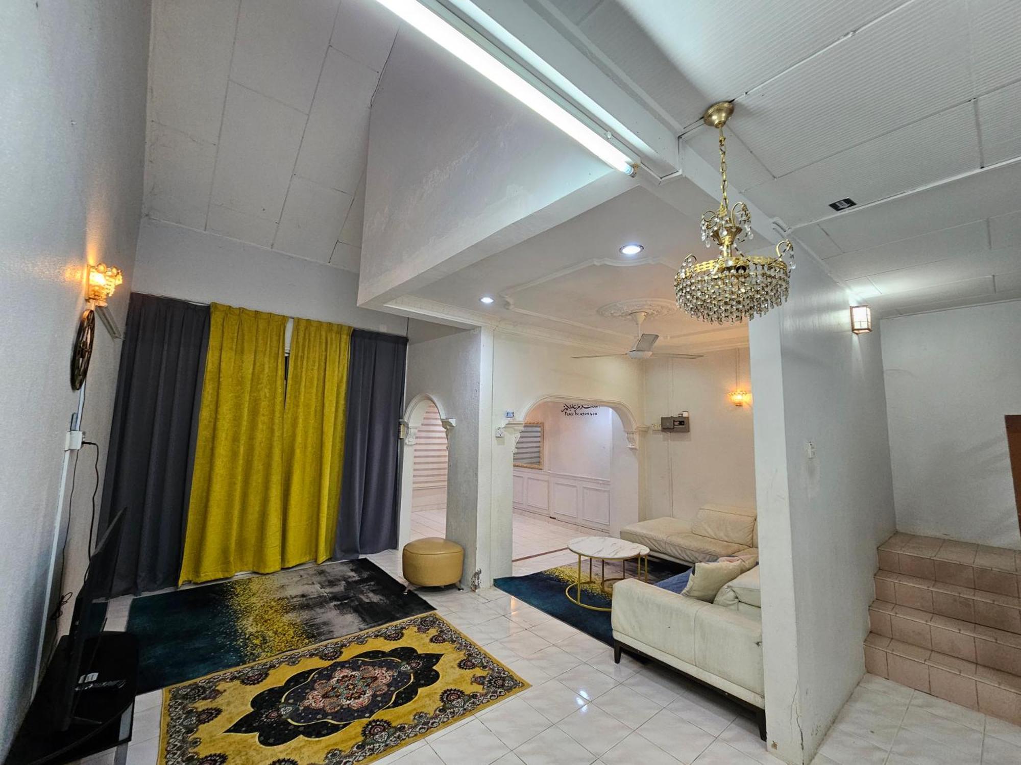 Ruhani Homestay 3 Kb - 4 Bedroom Fully Airconditioned With Wifi & Netflix Kota Bharu Exterior foto