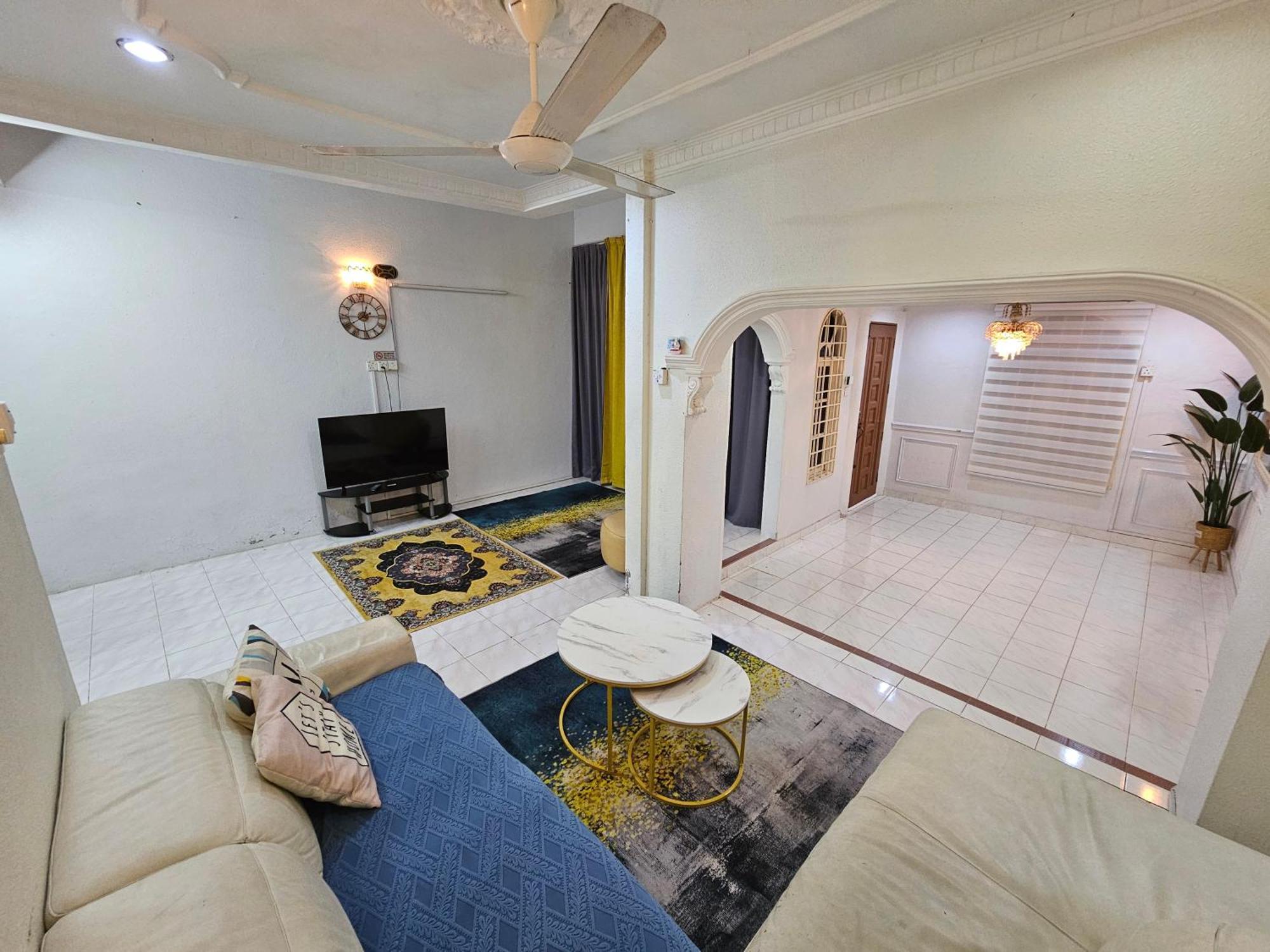 Ruhani Homestay 3 Kb - 4 Bedroom Fully Airconditioned With Wifi & Netflix Kota Bharu Exterior foto