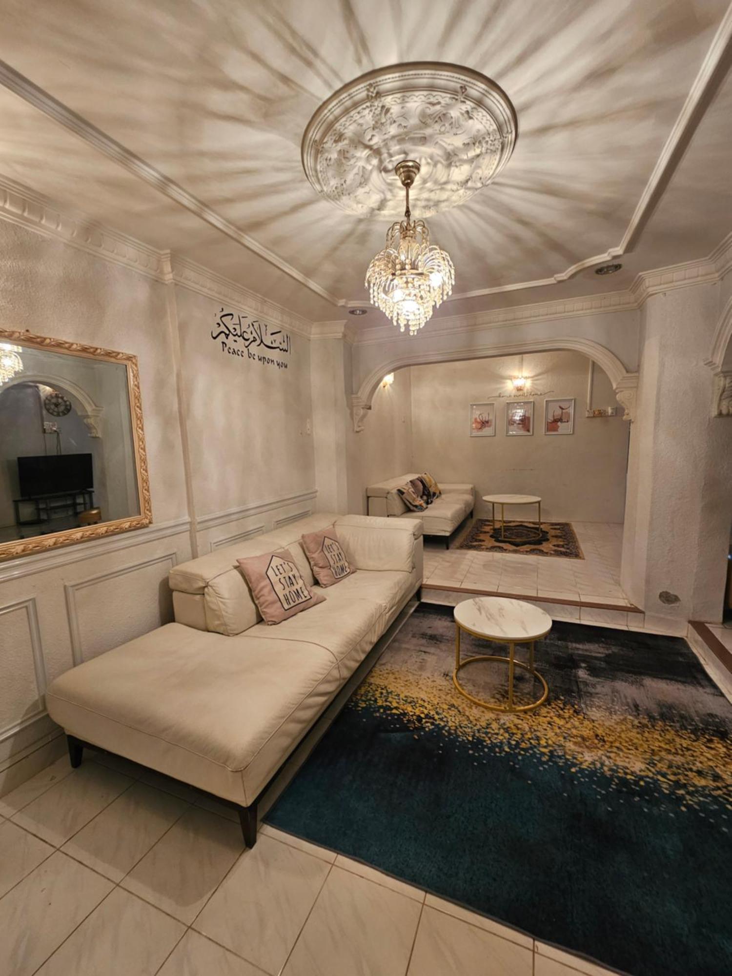 Ruhani Homestay 3 Kb - 4 Bedroom Fully Airconditioned With Wifi & Netflix Kota Bharu Exterior foto
